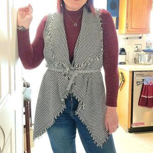 Shein Draping black and white houndstooth vest